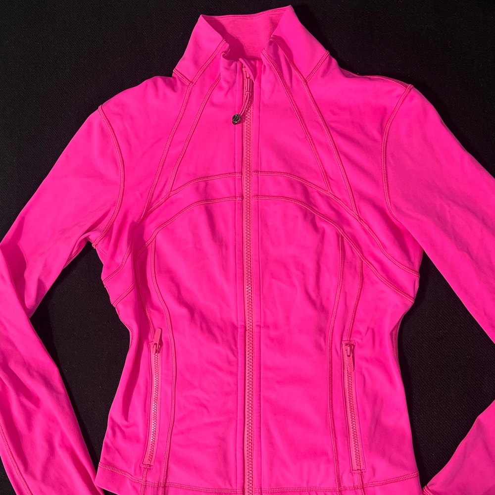 LULULEMON Define Cropped Jacket